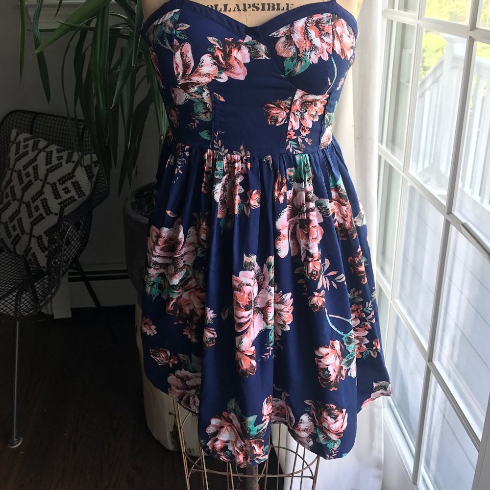 Band of Gypsies Blue Floral Juniors Strap Dress